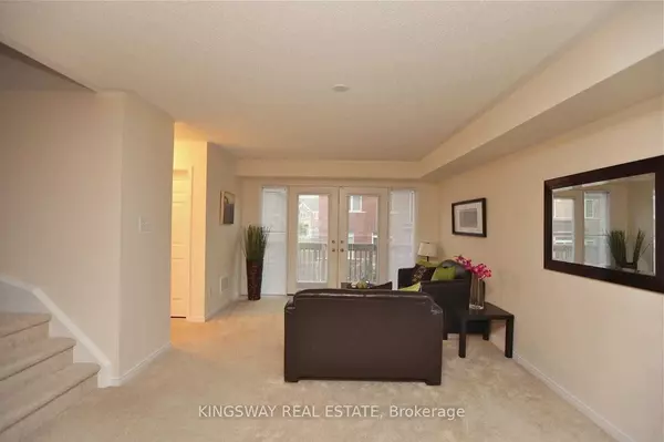 Mississauga, ON L5M 0P5,3050 Erin Centre BLVD #63