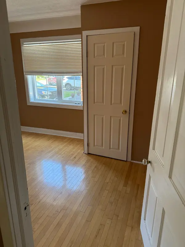 Westboro - Hampton Park, ON K1Z 7H6,320 Westhill AVE