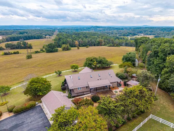 Altavista, VA 24517,1704 Dearing Ford RD