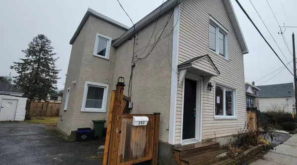 Vanier And Kingsview Park, ON K1L 6K3,292 Richelieu AVE