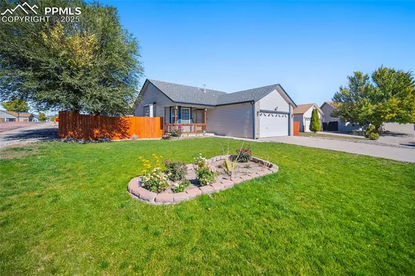 Colorado Springs, CO 80925,7357 Banberry DR