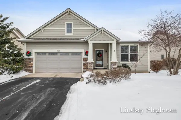 7938 Black Cherry WAY SE #8, Caledonia, MI 49316