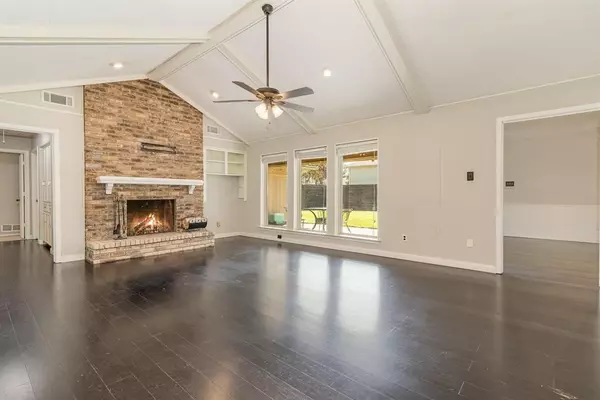 Richardson, TX 75081,904 Windsong Trail