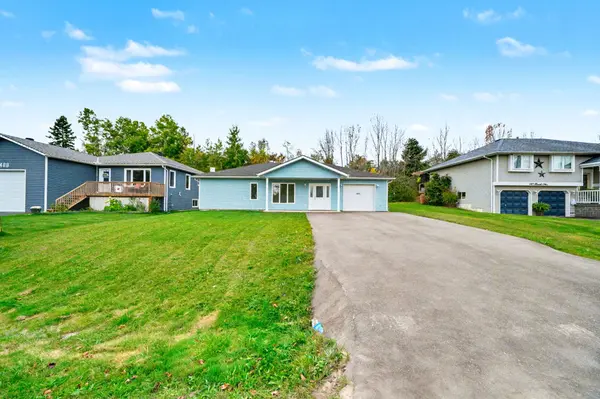 Tay, ON L0K 1R0,484 7th AVE