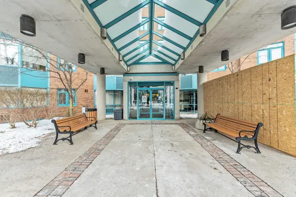 Britannia Heights - Queensway Terrace N And Area, ON K2B 8S5,1025 Grenon AVE #1103