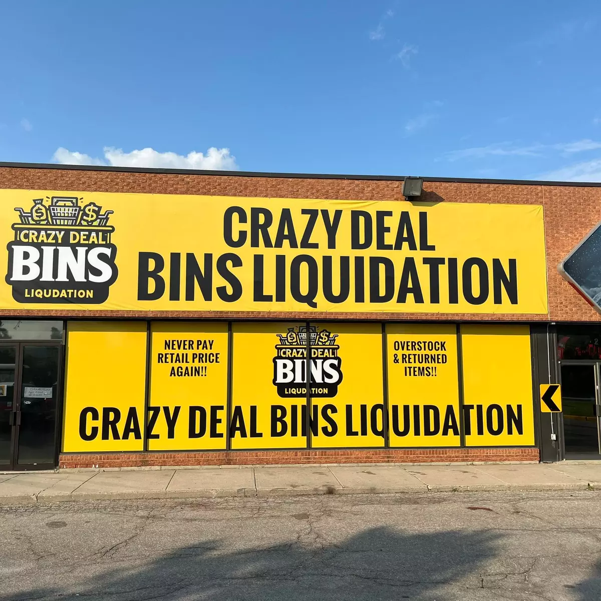 Mississauga, ON L5K 2L8,2273 Dundas ST W #2