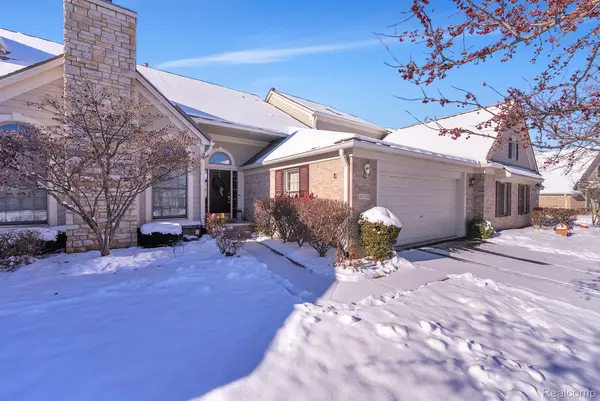 Northville, MI 48168,16729 Lyonhurst CIR