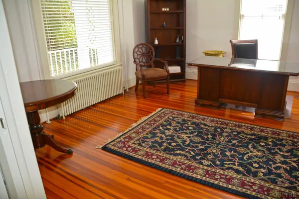 900 High Street, Farmville, VA 23901