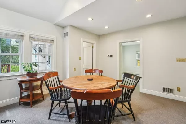 Montclair Twp., NJ 07042,34 Park St