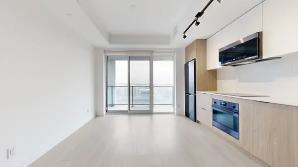 Toronto C08, ON M5A 3R4,5 Defries ST #603