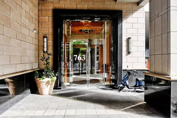 Toronto C01, ON M5G 2R3,763 Bay ST #202