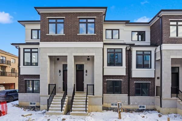 6 Robert Gilpin LN, Richmond Hill, ON L4B 0J6