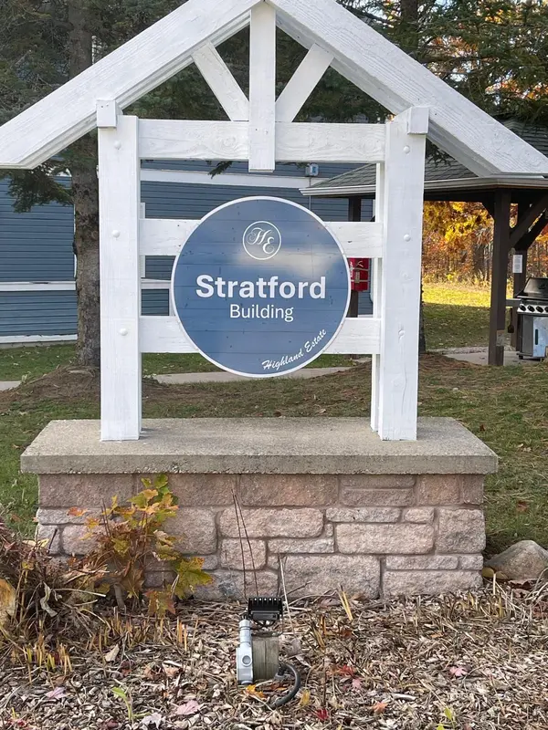 Oro-medonte, ON L0L 2L0,90 Highland DR #2328