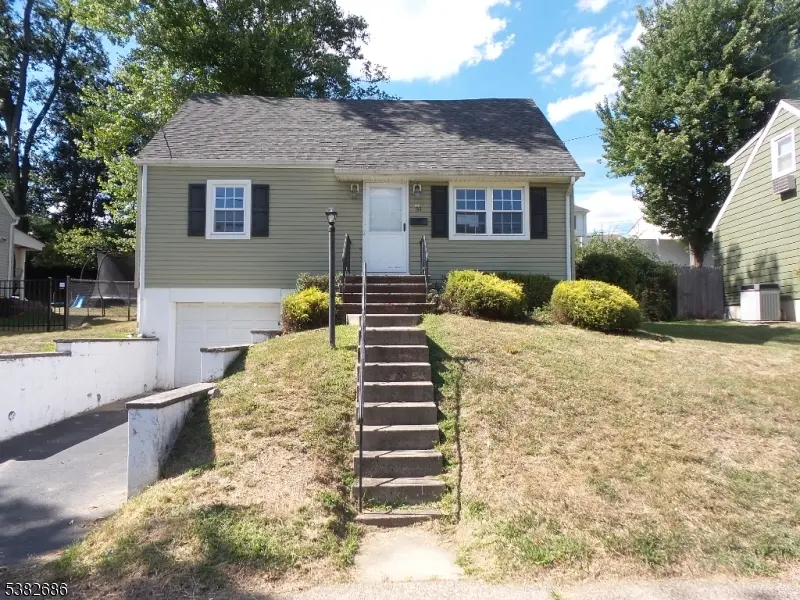 Totowa Boro, NJ 07512,51 Hillside Dr