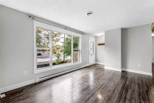 Conception Bay South, NL A1W 5E9,76 Chamberlains Road