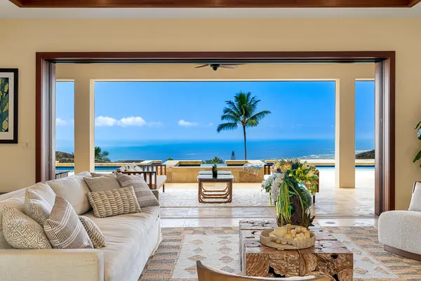 Kailua-kona, HI 96740,75-495 NANI KAILUA DR