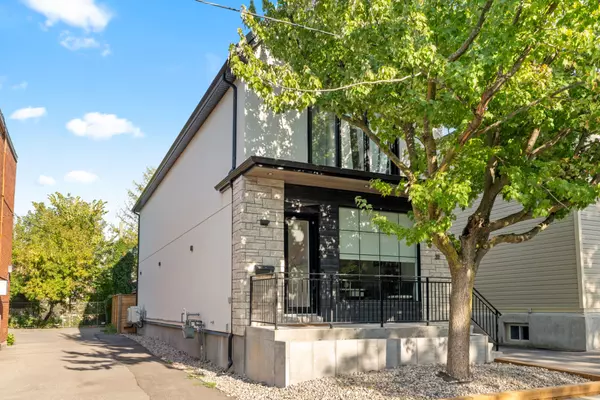 New Edinburgh - Lindenlea, ON K1M 1G1,31 Commanda WAY #B