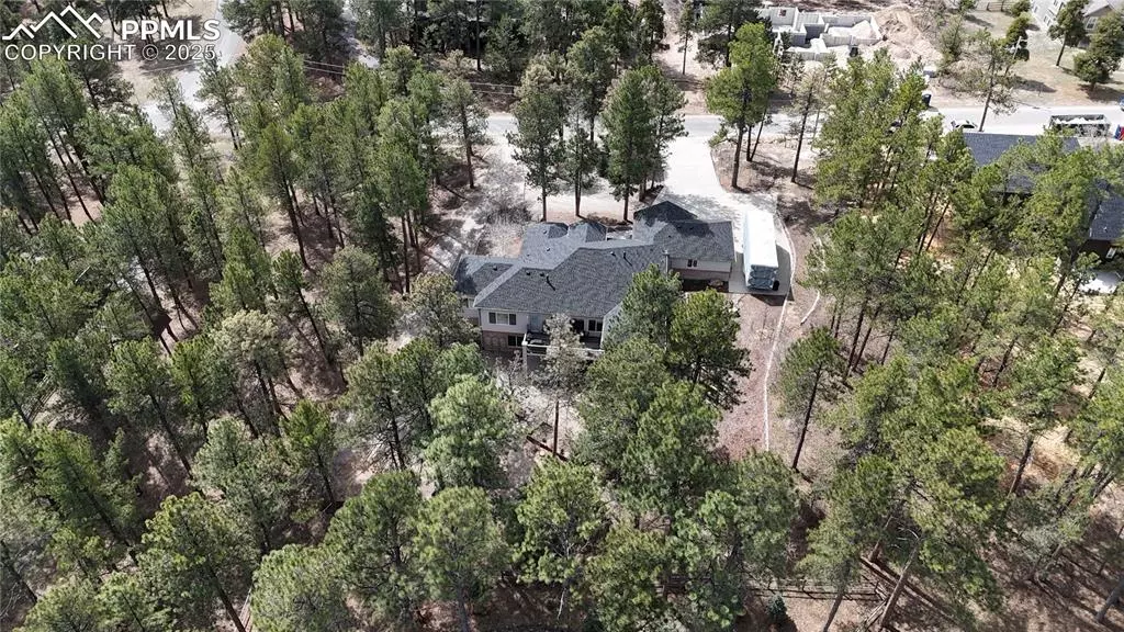 1275 Fremont DR, Larkspur, CO 80118