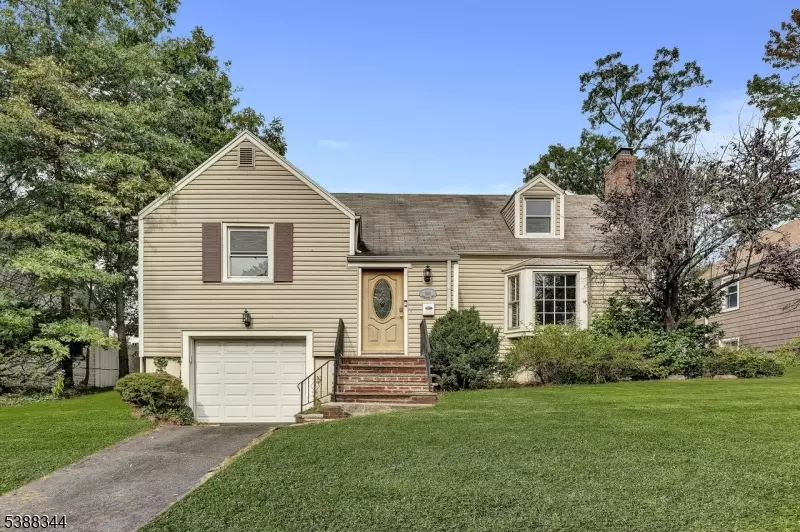 345 La Grande Ave, Fanwood Boro, NJ 07023
