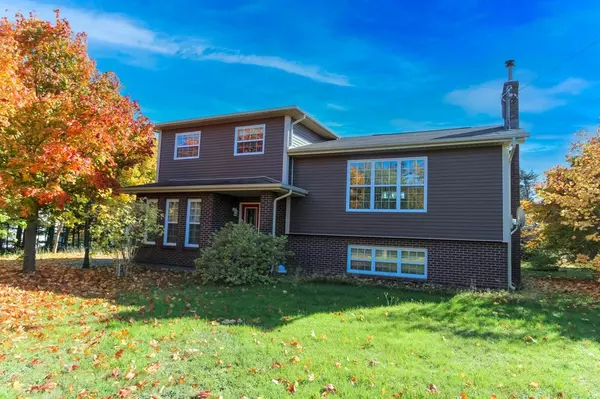 34 RED HEAD Road, Flatrock, NL A1K 1C8