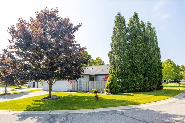 Brighton, MI 48114,7566 Radcliffe