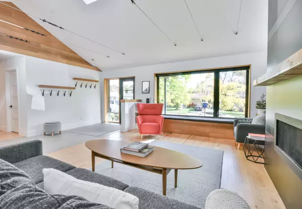 Barrie, ON L4M 4J4,20 Weldon ST