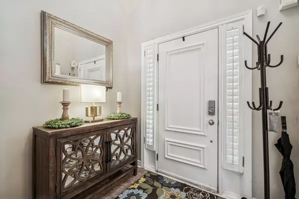 Oakville, ON L6M 4A6,2424 Oakhaven DR