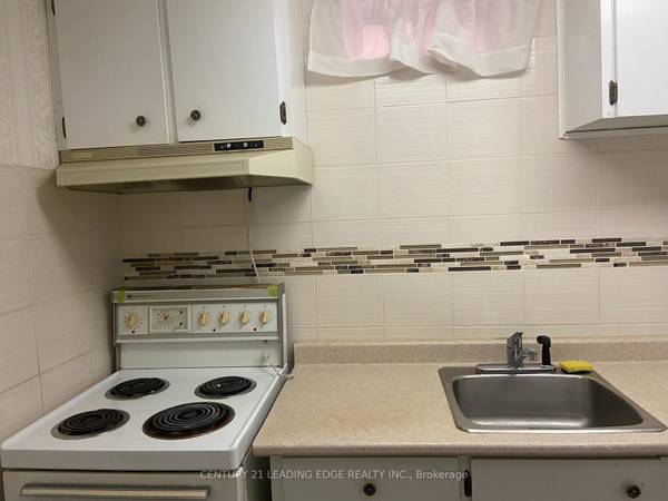 Brampton, ON L6S 4G4,54 Nottingham CRES #BSMT