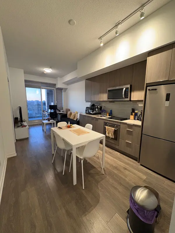 Toronto C15, ON M2J 1M1,36 Forest Manor RD #308