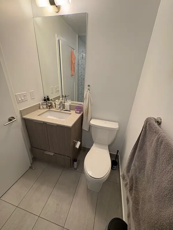 Toronto C15, ON M2J 1M1,36 Forest Manor RD #308