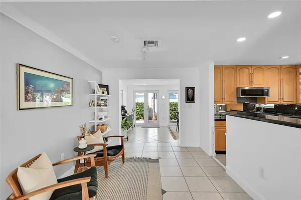 Pompano Beach, FL 33060,281 SW 18th Ct