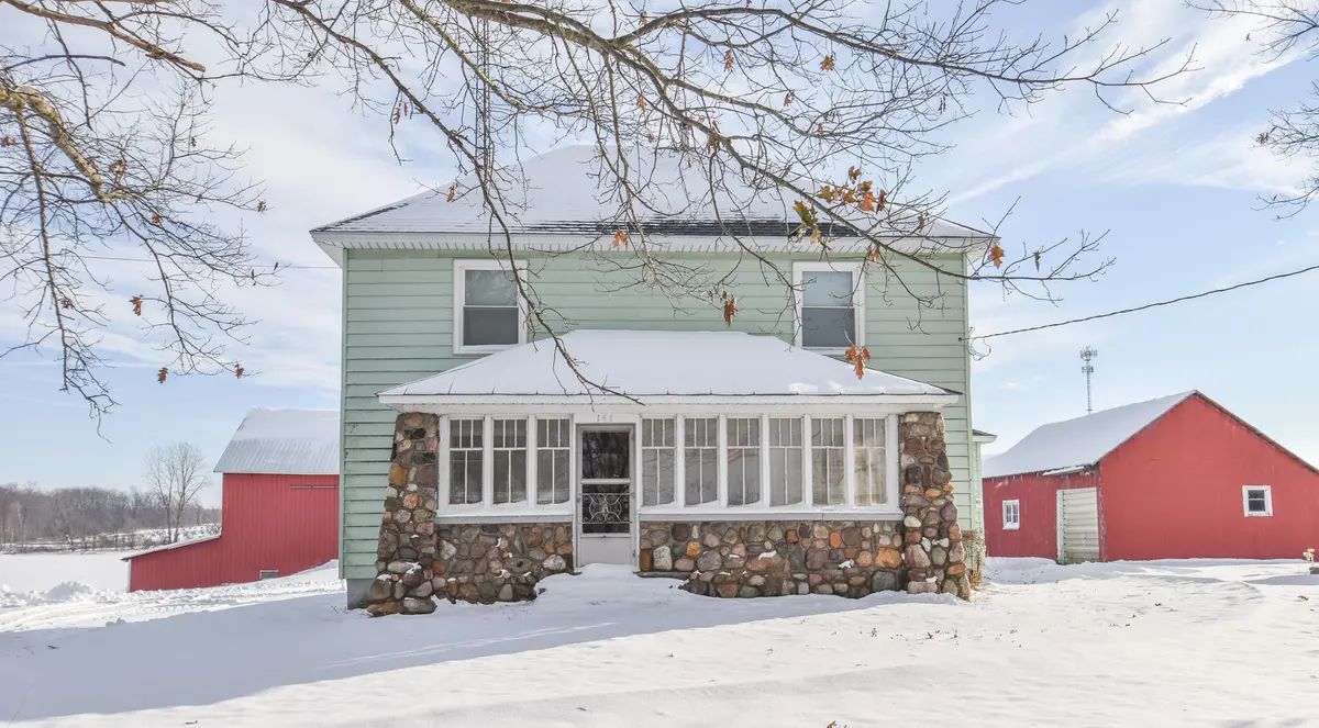 141 S Snow Prairie RD, Bethel Twp, MI 49036