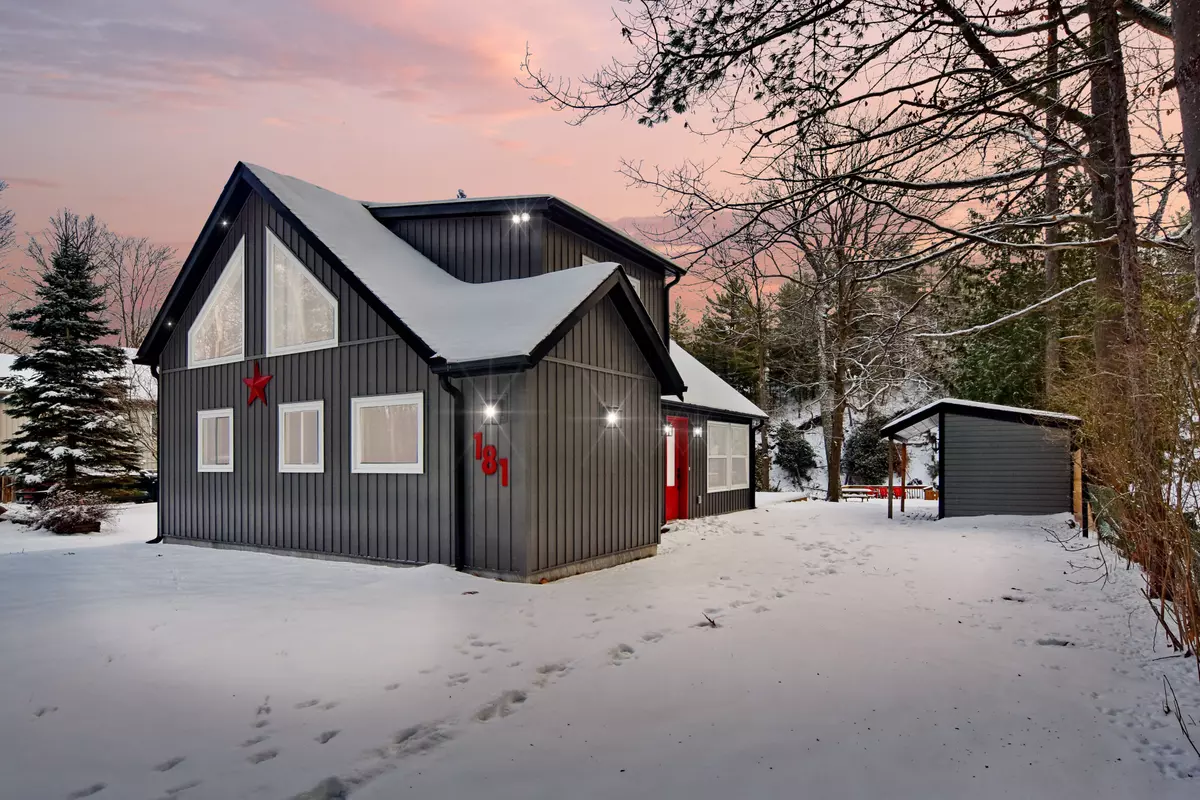 Wasaga Beach, ON L9Z 2T6,181 KNOX RD E