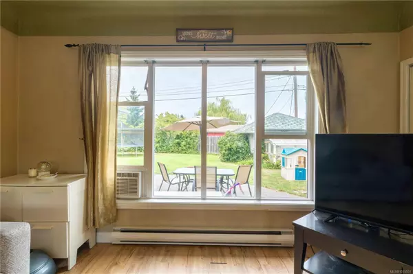 Parksville, BC V9P 2H6,141 Jensen Ave E