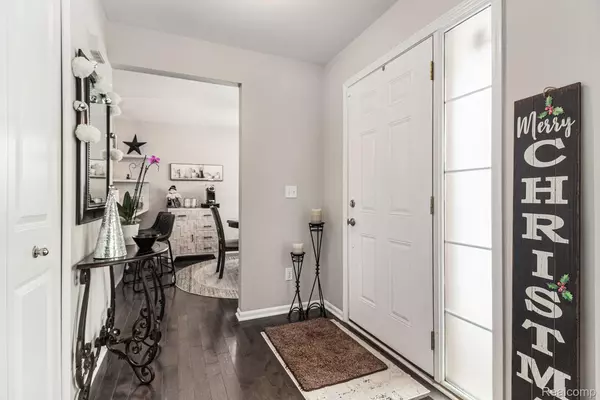 Southgate, MI 48195,13336 Shire LN