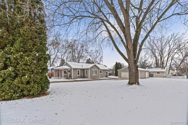 Grand Blanc, MI 48439,2253 Russell ST