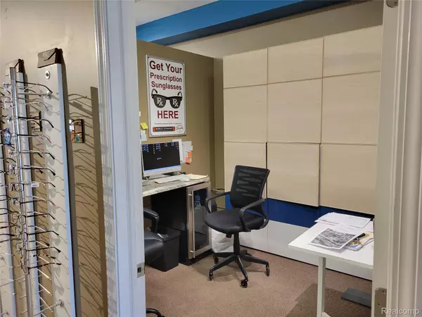 Berkley, MI 48072,2680 Coolidge HWY