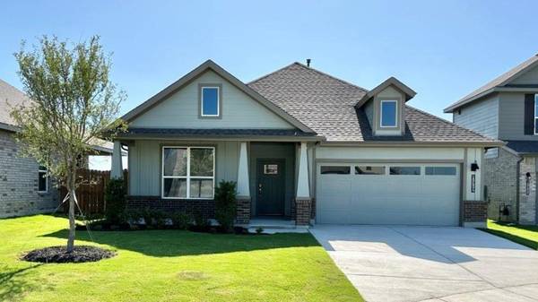 10604 ZIRCON Lane,  Fort Worth,  TX 76036