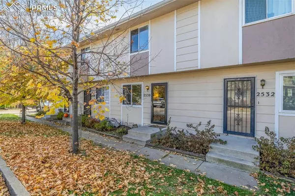 Colorado Springs, CO 80909,2530 Knob Hill CT