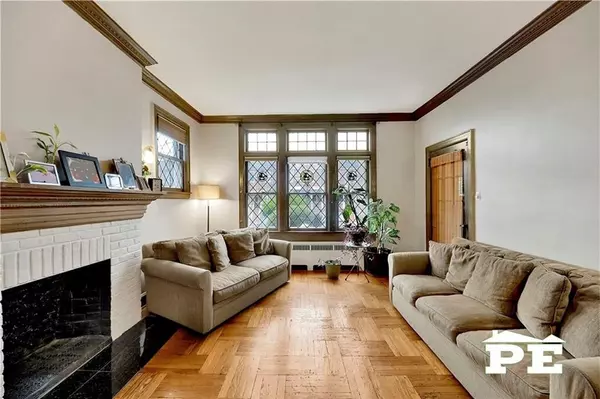 Brooklyn, NY 11234,1743 East 33rd ST