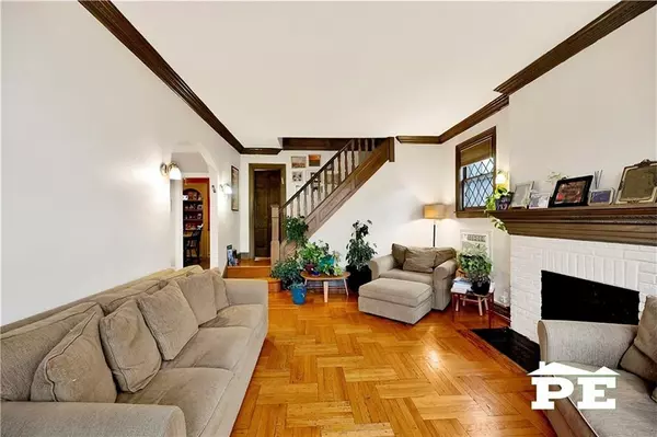 Brooklyn, NY 11234,1743 East 33rd ST