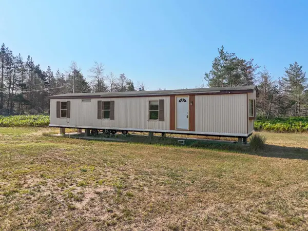 Manton, MI 49663,7475 31 RD