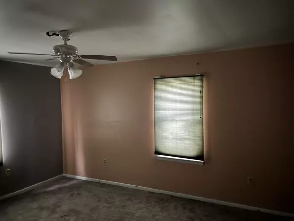 Clare, MI 48617,4975 E Clarabella RD