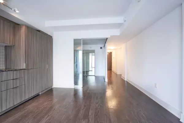 Toronto C01, ON M5S 0C6,955 Bay ST #1002