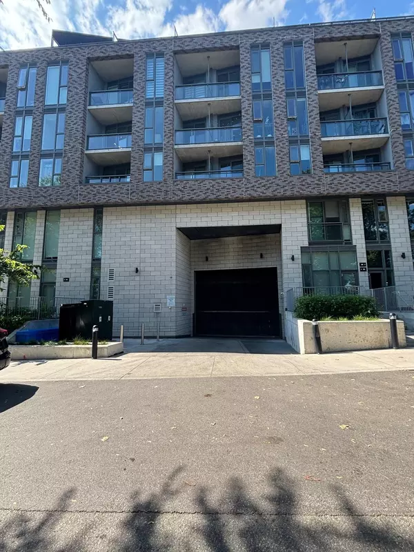 Toronto E06, ON M1N 0C3,90 Glen Everest RD #416