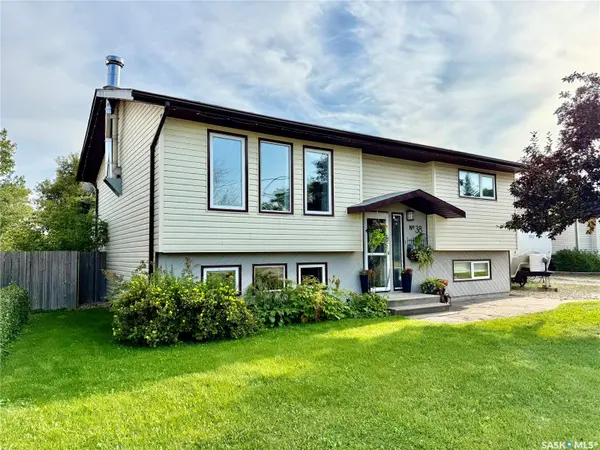 38 Howard CRESCENT, Lanigan, SK S0K 2M0