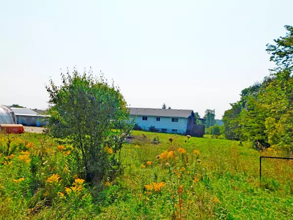 Hamilton, ON L9H 5E2,269 Rock Chapel RD