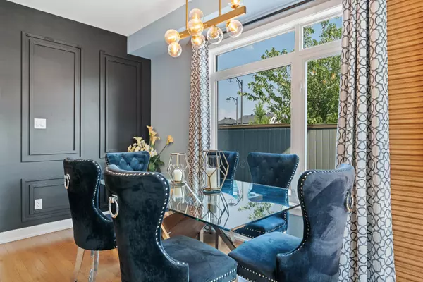 Stittsville - Munster - Richmond, ON K2S 2N8,74 Finsbury AVE