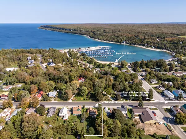 Northern Bruce Peninsula, ON N0H 1W0,96 Main ST