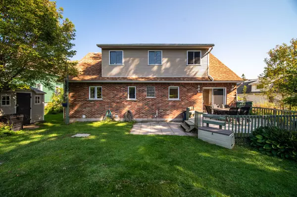 Northern Bruce Peninsula, ON N0H 1W0,96 Main ST